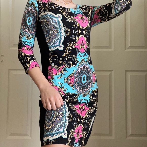 Multicolor bodycon dress - Picture 2 of 3